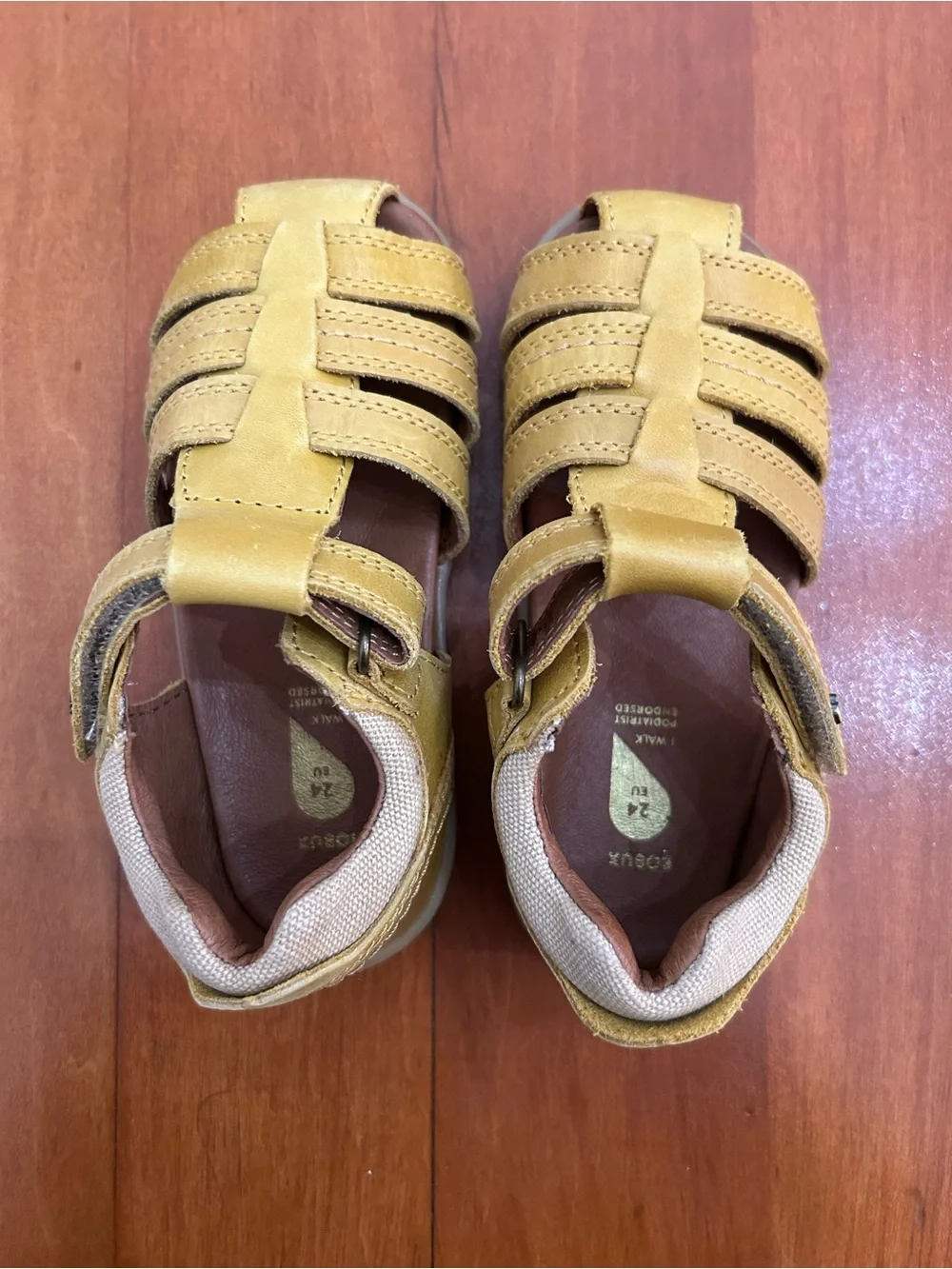 NWOB Bobux I-Walk Roam Leather Sandals Yellow Unisex Kids Shoe size EU 24 US 8